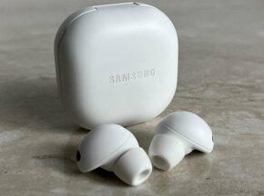 Samsung Galaxy Buds 2 Pro, white - 4