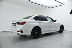 rad 3 sedan 320d mHEV xDrive A/T, Full LED, VirtualCockpit - 4