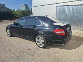 Mercedes-Benz C320Cdi 4-matic W204 A/T - 4