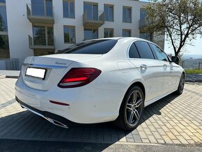 Mercedes-Benz E trieda E400d AMG line 4Matic 250KW Automat - 4