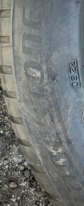 Bridgestone Blizak LM-001 225/55 R18 2022 4KS - 4