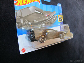 Hot Wheels KITT Super Pursuit Mode Knight Rider - 4