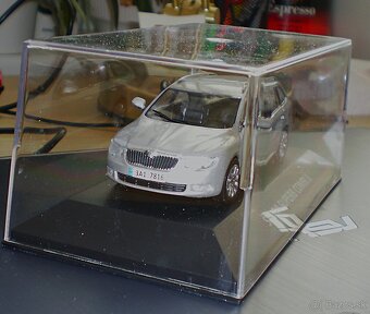 ŠKODA SUPERB COMBI II , 1:43 , DE AGOSTINI - 4