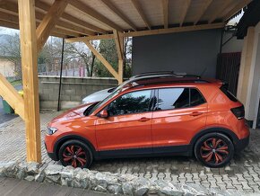 VOLKSWAGEN T-CROSS 1.0TSI M6 ENERGETIC ORANGE 30TKM SK AUTO - 4