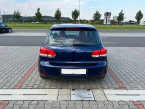 Volkswagen Golf VI 1.6i 75kw naj 108t 1maj v ČR - 4