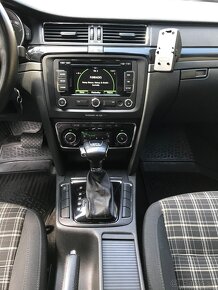 Škoda Superb Combi 2 STYLE 2.0TDI 125KW DSG - 4