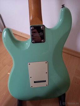 Elektrická gitara JET JS-300 SFG - 4