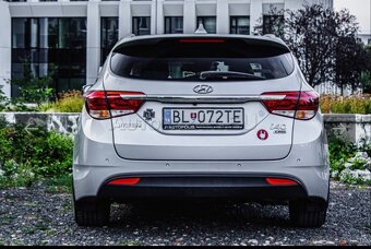 Hyundai i40cw 1.7 crdi , 104 kw 7st Automat - 4