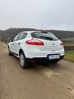 Renault Megane 1.6 16V - 4