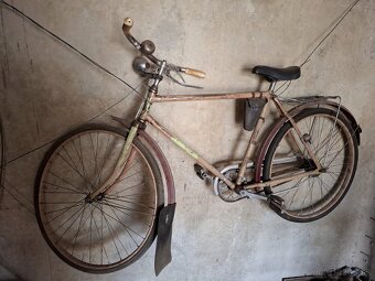 Predam skoro 90 rocny bicykel. - 4