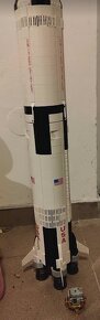 LEGO 92176 Vesmirna lod Apollo Saturn V - 4