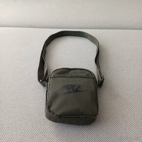 NA PREDAJ  pánska kapsička Nike cez rameno (crossbody) - 4