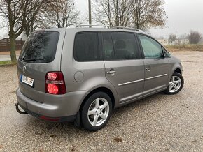 Volkswagen Touran 7miestne - 4