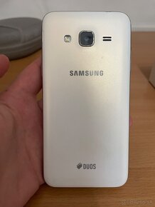 Samsung Galaxy J3 + ochranné sklo - 4