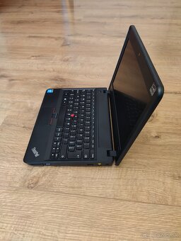 Lenovo ThinkPad X131e - 4