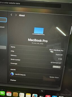 [asi pokazený] Apple Macbook PRO 13" M2 2022 8GB/256GB - 4