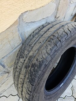 Predam pneumatiky Continental 215/70 R15 C - 4