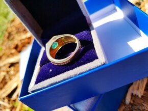 Pánsky prsteň vyrobený na zákazku (zlato a prírodný smaragd - 4