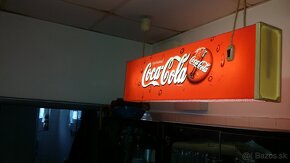 Coca Cola svietiaca reklama a staré  prestieranie - 4