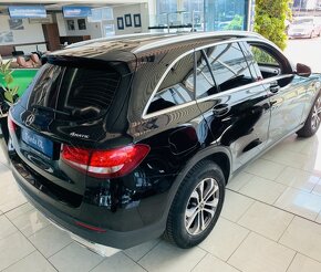 Mercedes-Benz GLC SUV 220 d 4 Matic automat 9stupňový - 4