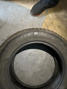 Dunlop winter šport 5 215/60 r16 95H - 4