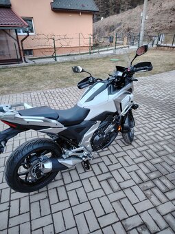 HONDA NC750X MANUÁL - 4