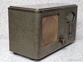 WW2 _ 1940/1941 Swiss elektronkové radio Paillard mod. 411 - 4