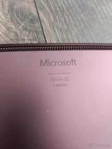 Microsoft Surface Laptop 1769 - 4