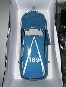 Alfa Romeo / Ford 1:18 - 4