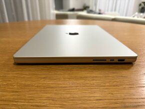 (NOVÝ) MacBook Pro M1 16" | 16GB RAM | 512 SSD | 100% Health - 4