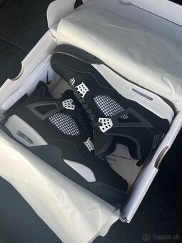 Jordan 4 White Thunder - 4