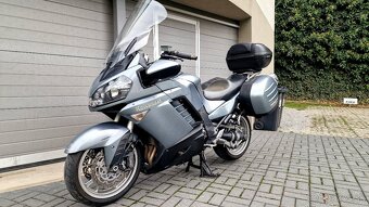 Kawasaki GTR 1400 2008 - 4