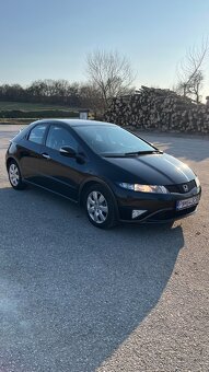 2011 Honda Civic 1.8 benzín - 4