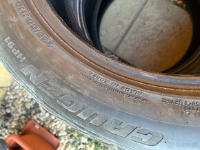 235/55 r19 Kumho - 4