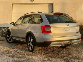 Škoda Octavia Scout 2.0 TDi 110kw M6 - 4