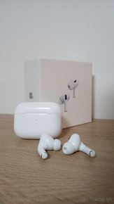 Apple AirPods - 4