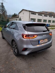 Kia Ceed 1,0 T-GDi 74kW Gold plus - 4