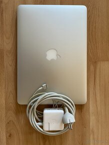 Macbook Air 13 2017 i5 1.8GHz / 8GB RAM / 256GB SSD Silver - 4