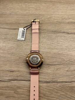 Nove hodinky Daniel Wellington - 4