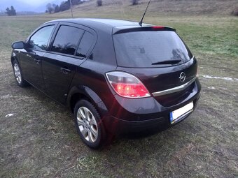 OPEL ASTRA  H  1.9 cdti - 4