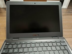 Asus C204M - 4