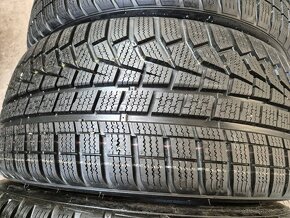 215/45r17 zimné 4 ks HANKOOK - z nového auta - 4