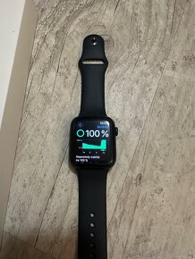 Apple Watch SE 2022 44mm - 4