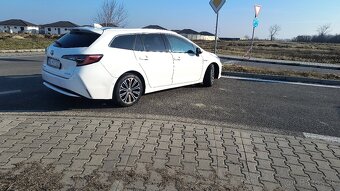 Toyota Corolla 1.8 hybrid-11/19r - 4