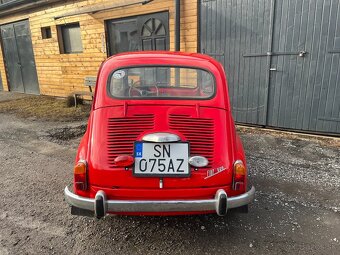 Fiat 600D - 4