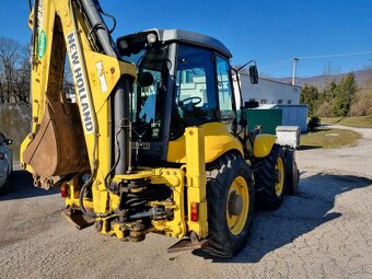 NEW HOLLAND LB115 B - 4 PS - 4