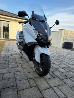 YAMAHA T-MAX 530 - 4