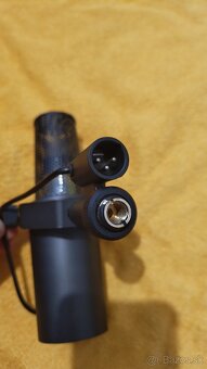 SHURE SM7B - 4