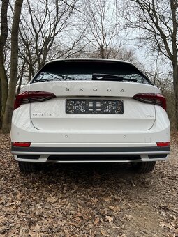 ŠKODA KODIAQ VIRTUAL MATRIX ŤAŽNÉ KESSY KAMERA MODEL 2022 - 4