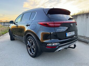 KIA Sportage 2.0 CRDi + 48V (Mild Hybrid) GT-Line A/T - 4